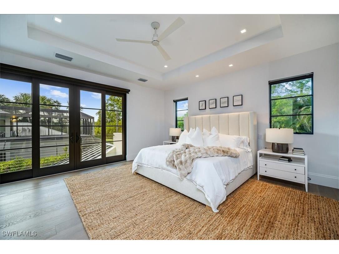 349 2nd Avenue N Naples FL 34102 225077098 image33