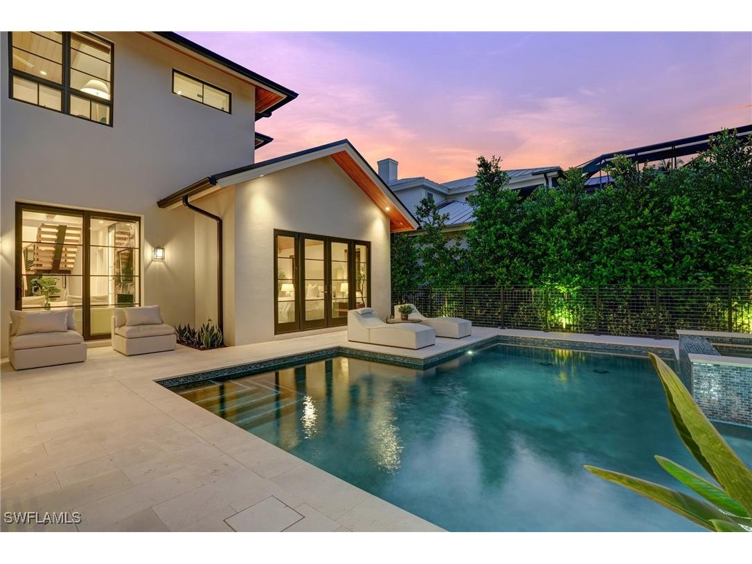 349 2nd Avenue N Naples FL 34102 225077098 image37