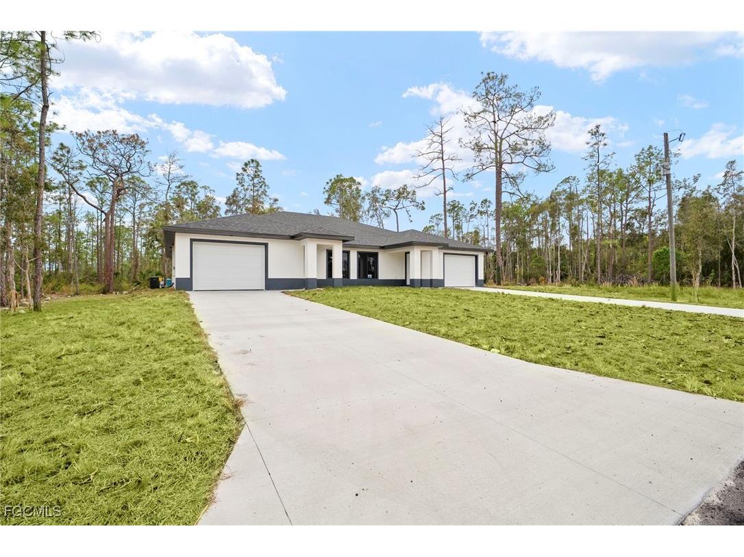 349/351 Rockland Street Lehigh Acres FL 33972 2026005133 image3
