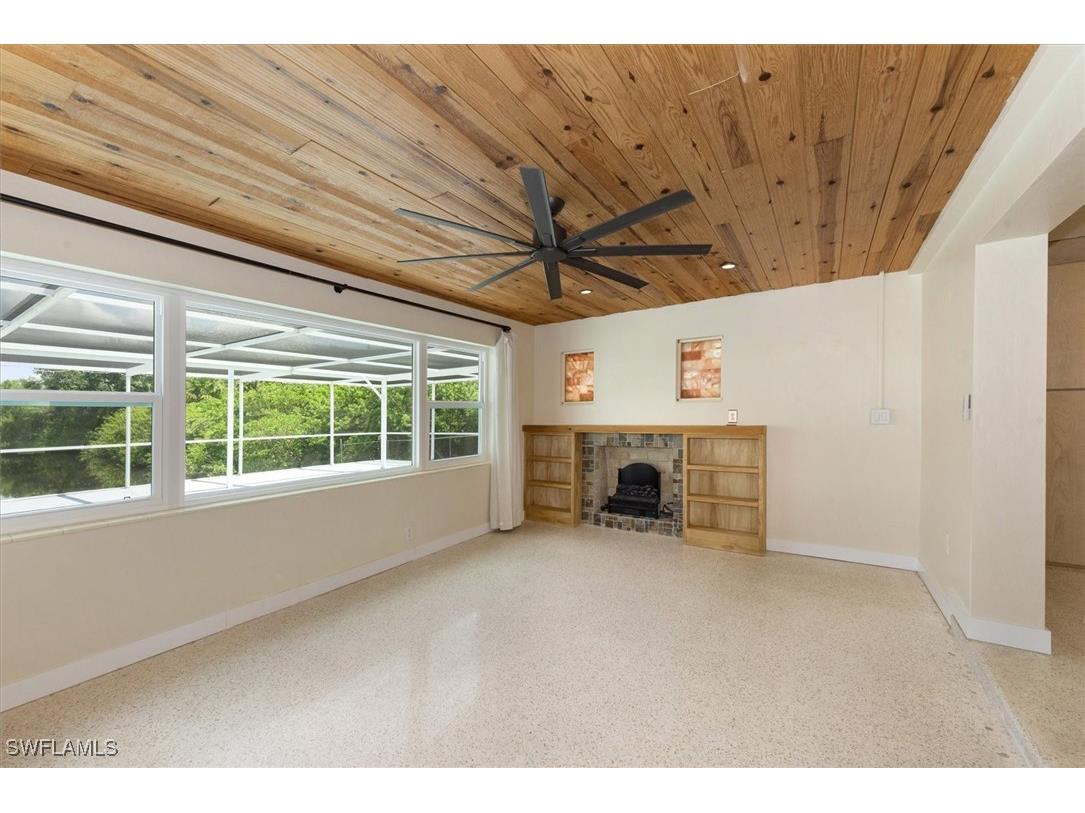 349 Coral Drive Fort Myers FL 33905 224094258 image13