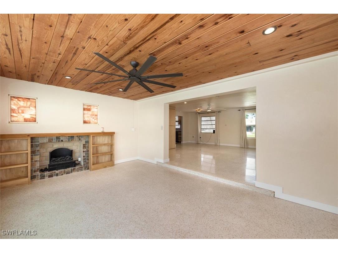 349 Coral Drive Fort Myers FL 33905 224094258 image15