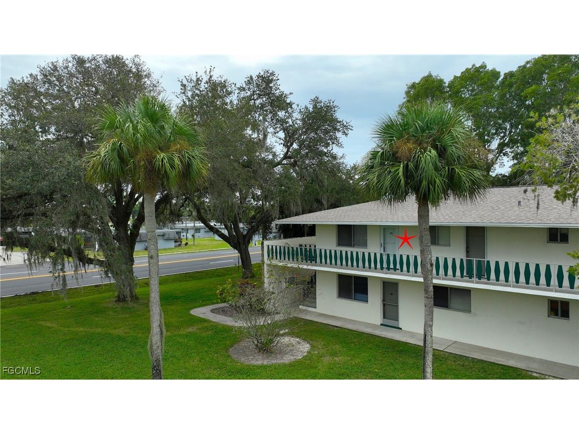 349 Joel Boulevard #201 Lehigh Acres FL 33936 2025019513 image3
