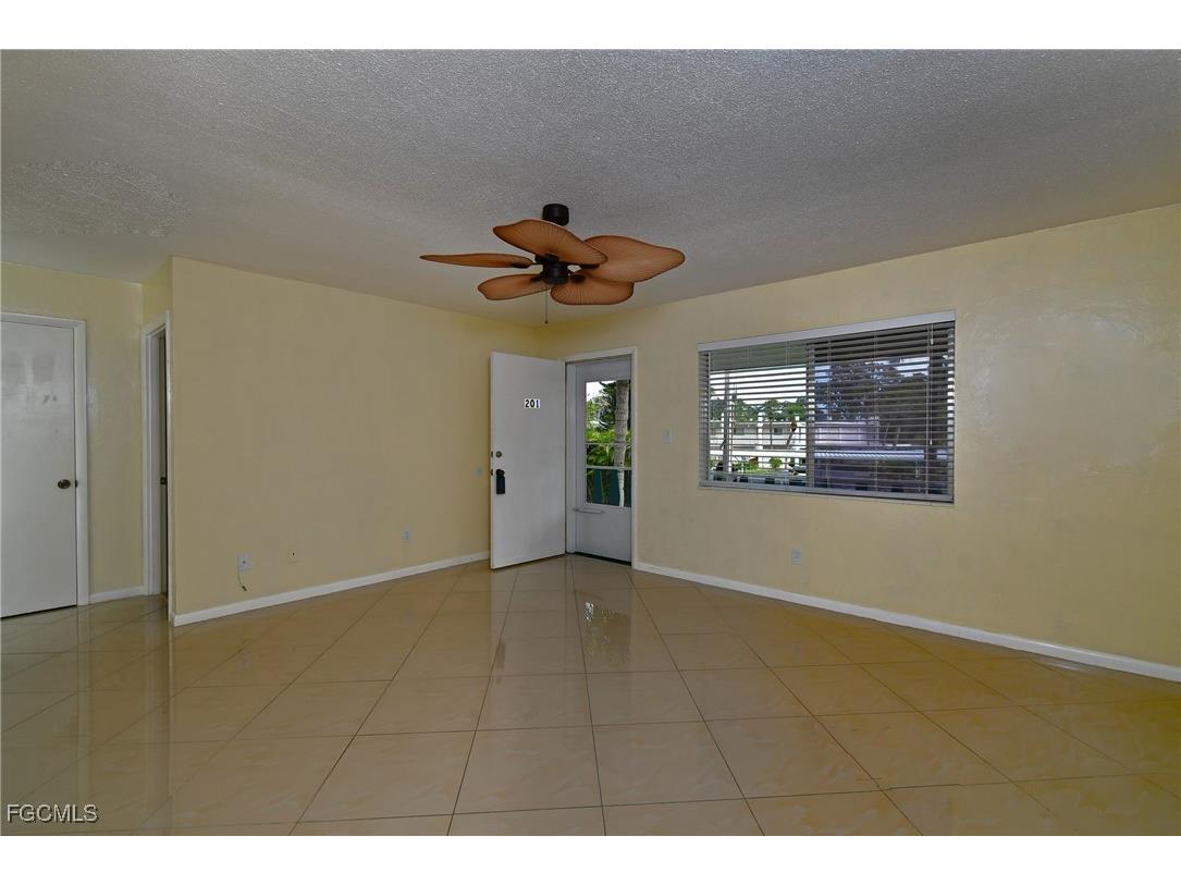 349 Joel Boulevard #201 Lehigh Acres FL 33936 2025019513 image5