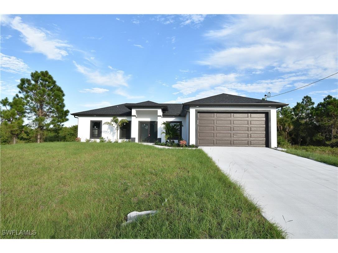 349 Naples Avenue S Lehigh Acres FL 33974 225069889 image1