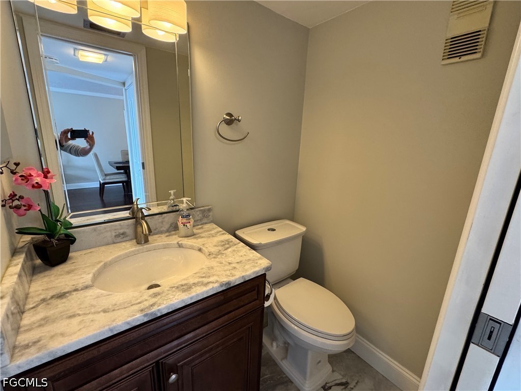 3490 N Key Drive #203 North Fort Myers FL 33903 2026021610 image8