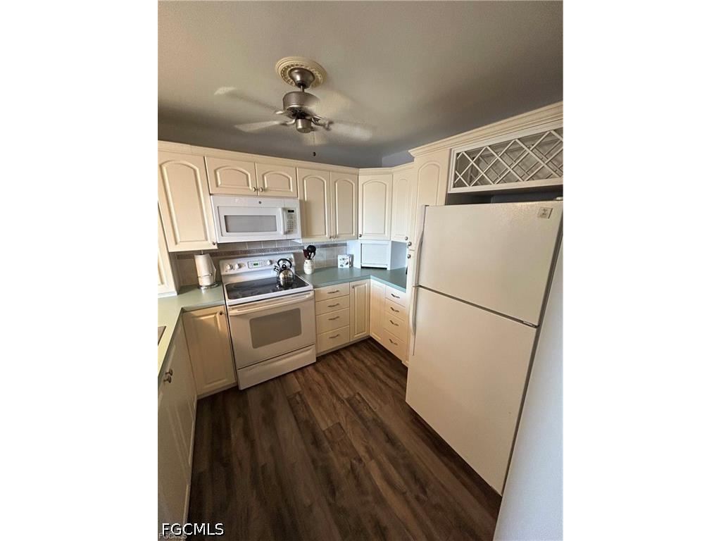 3490 N Key Drive #205 North Fort Myers FL 33903 2026024604 image9