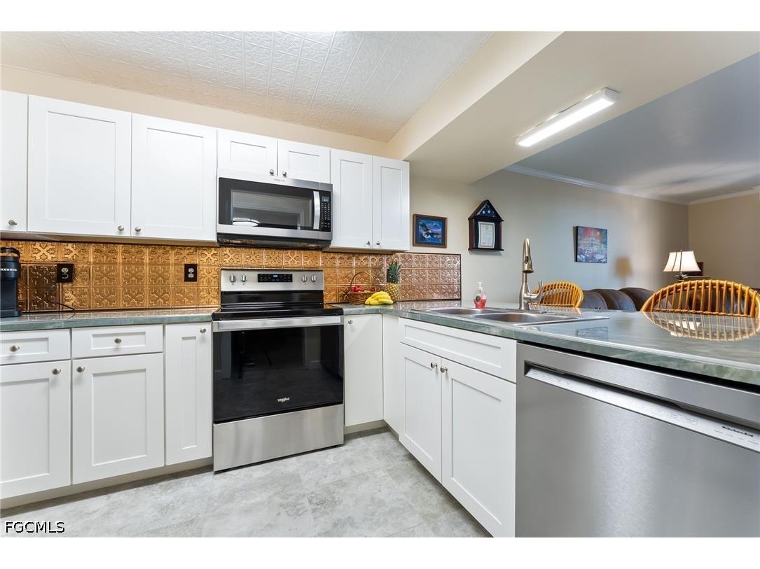 3490 N Key Drive #209 North Fort Myers FL 33903 2026020428 image8