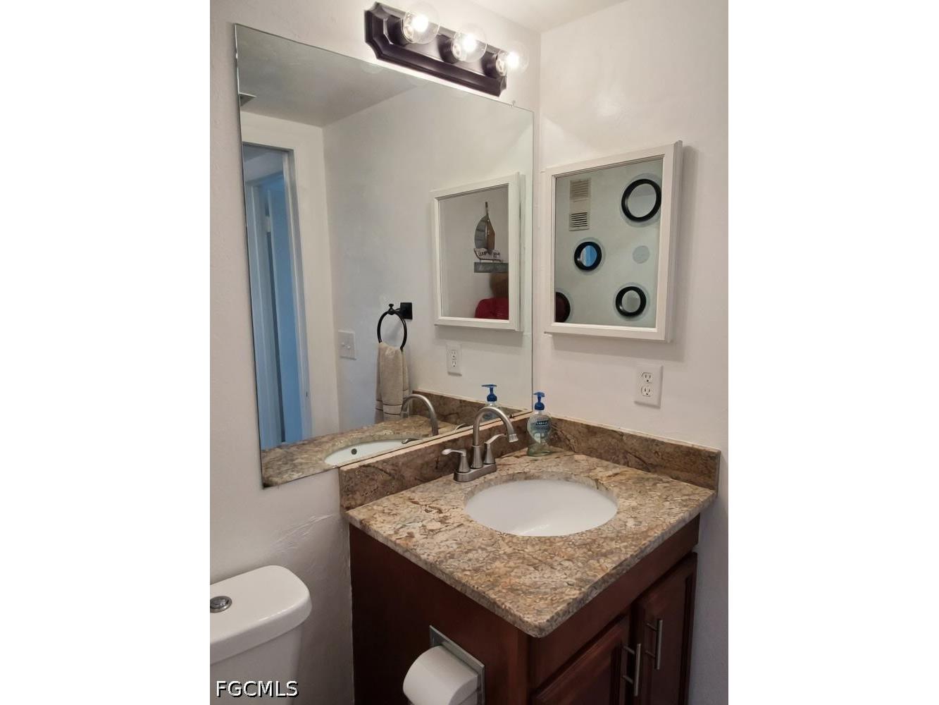 3490 N Key Drive #301 North Fort Myers FL 33903 2026010562 image20