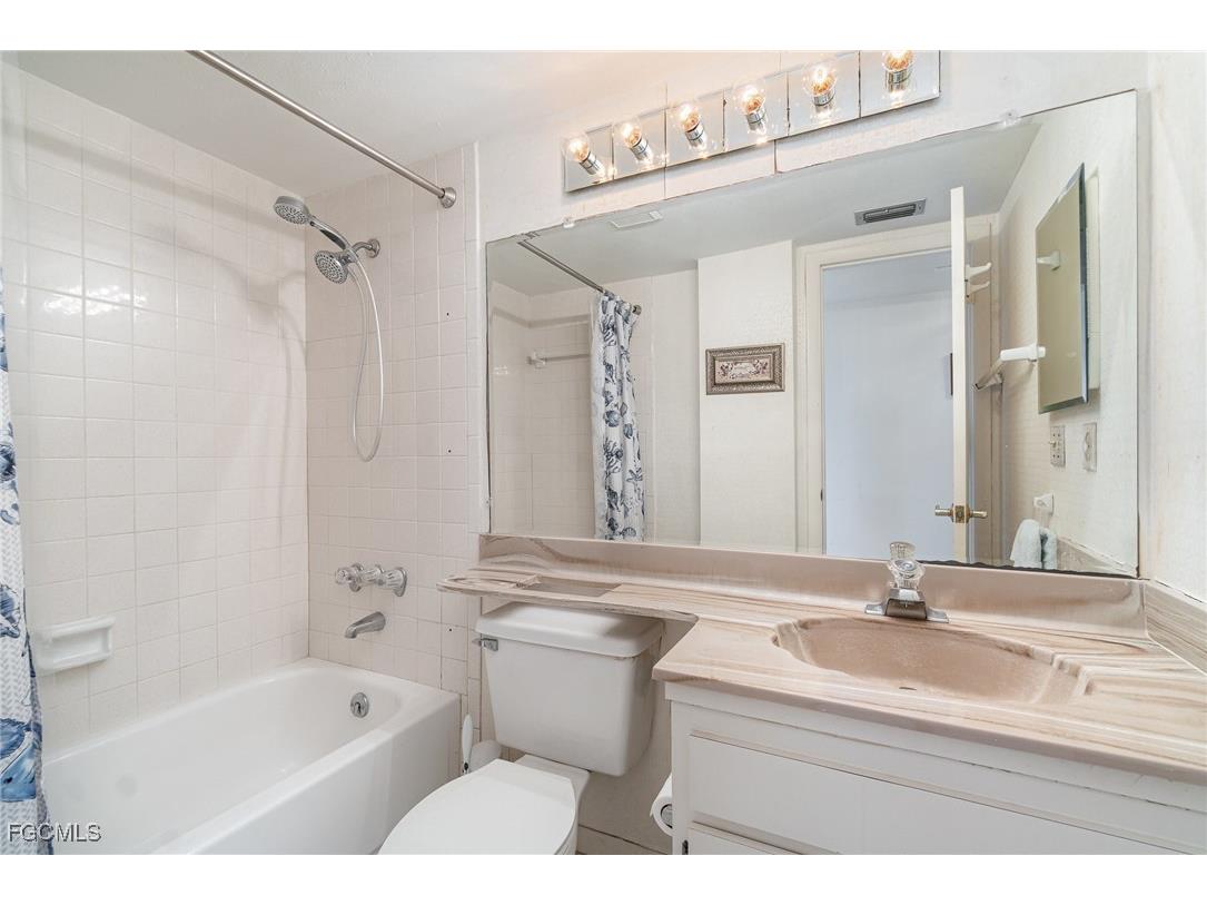 3490 N Key Drive #C210 North Fort Myers FL 33903 225063417 image21