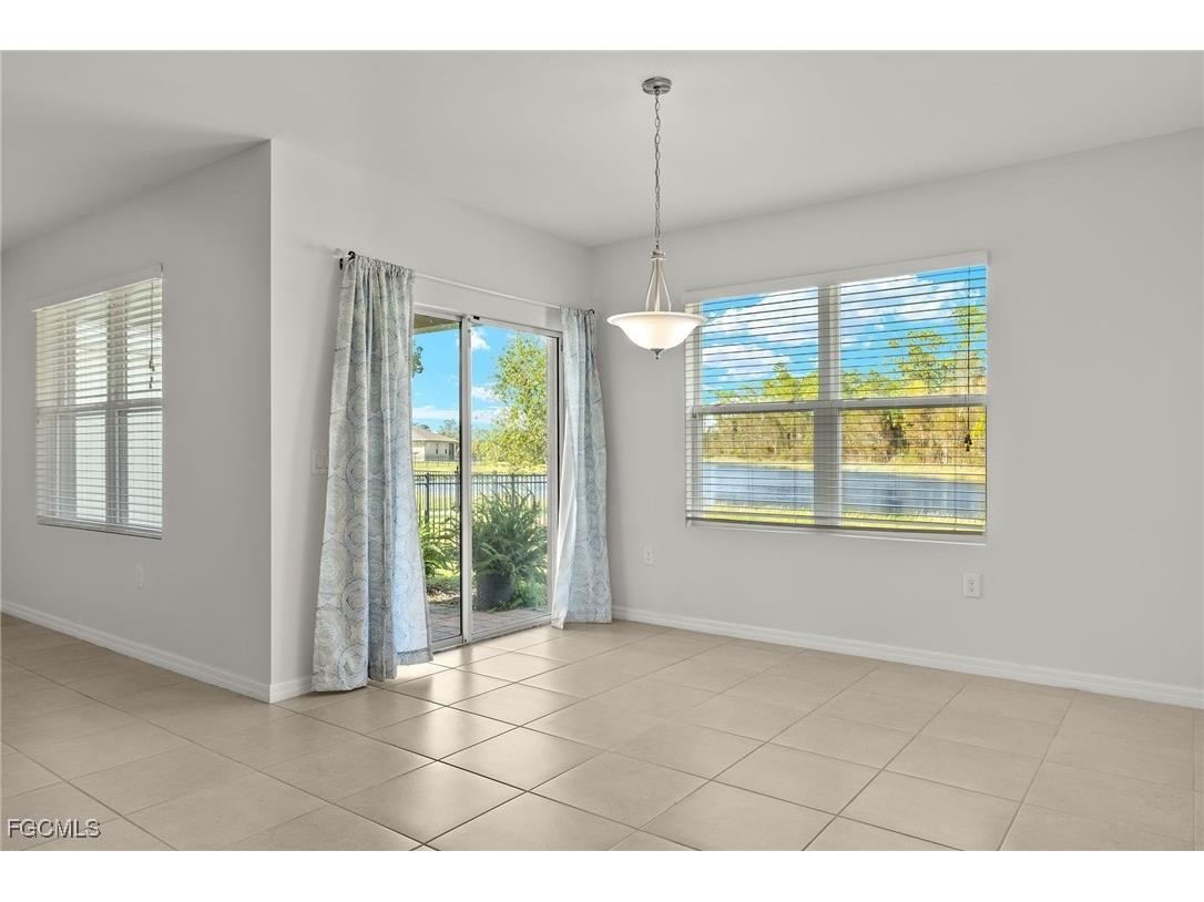 3495 Acapulco Circle Cape Coral FL 33909 2025002474 image4