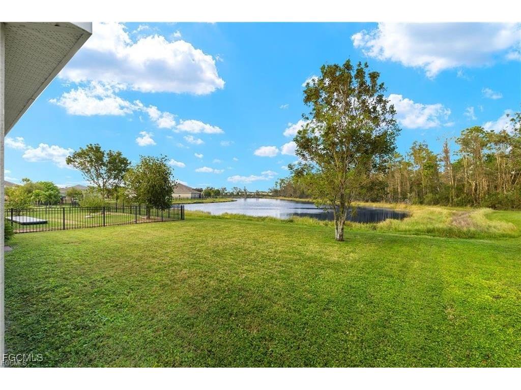 3495 Acapulco Circle Cape Coral FL 33909 2025004509 image14