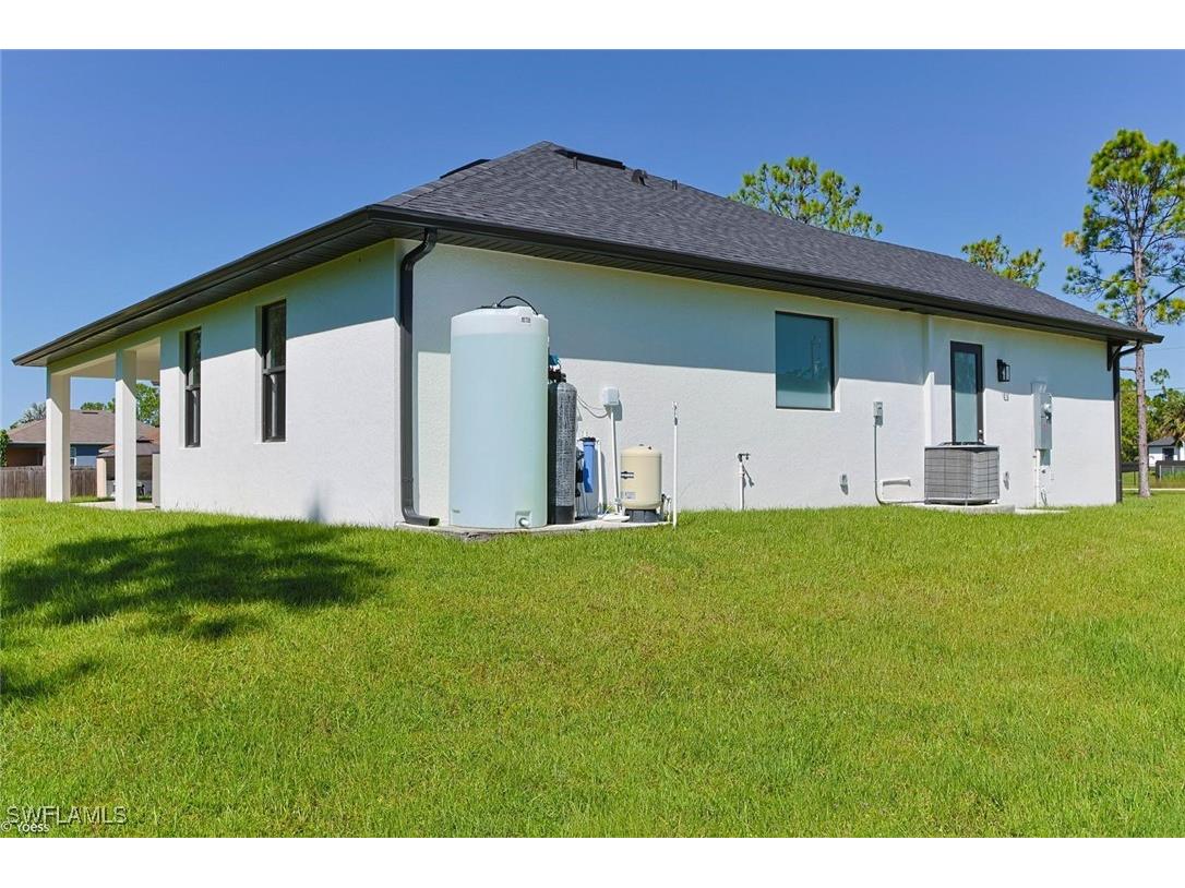 3498 47th Avenue NE Naples FL 34120 225024364 image4