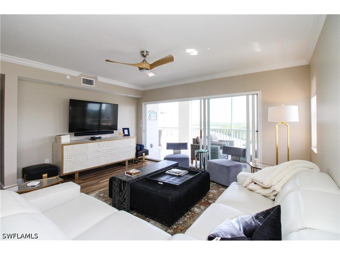 35 Bluebill Avenue #B-702 Naples FL 34108 226015313 image16