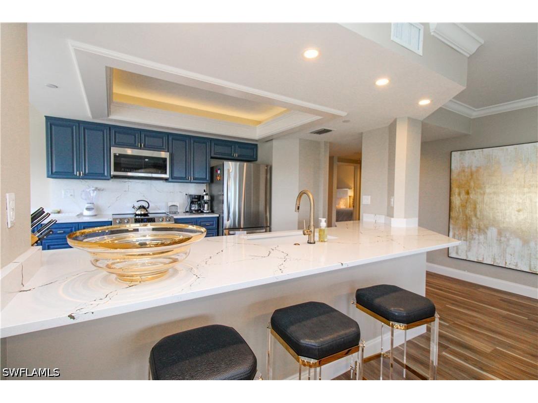 35 Bluebill Avenue #B-702 Naples FL 34108 226015313 image23