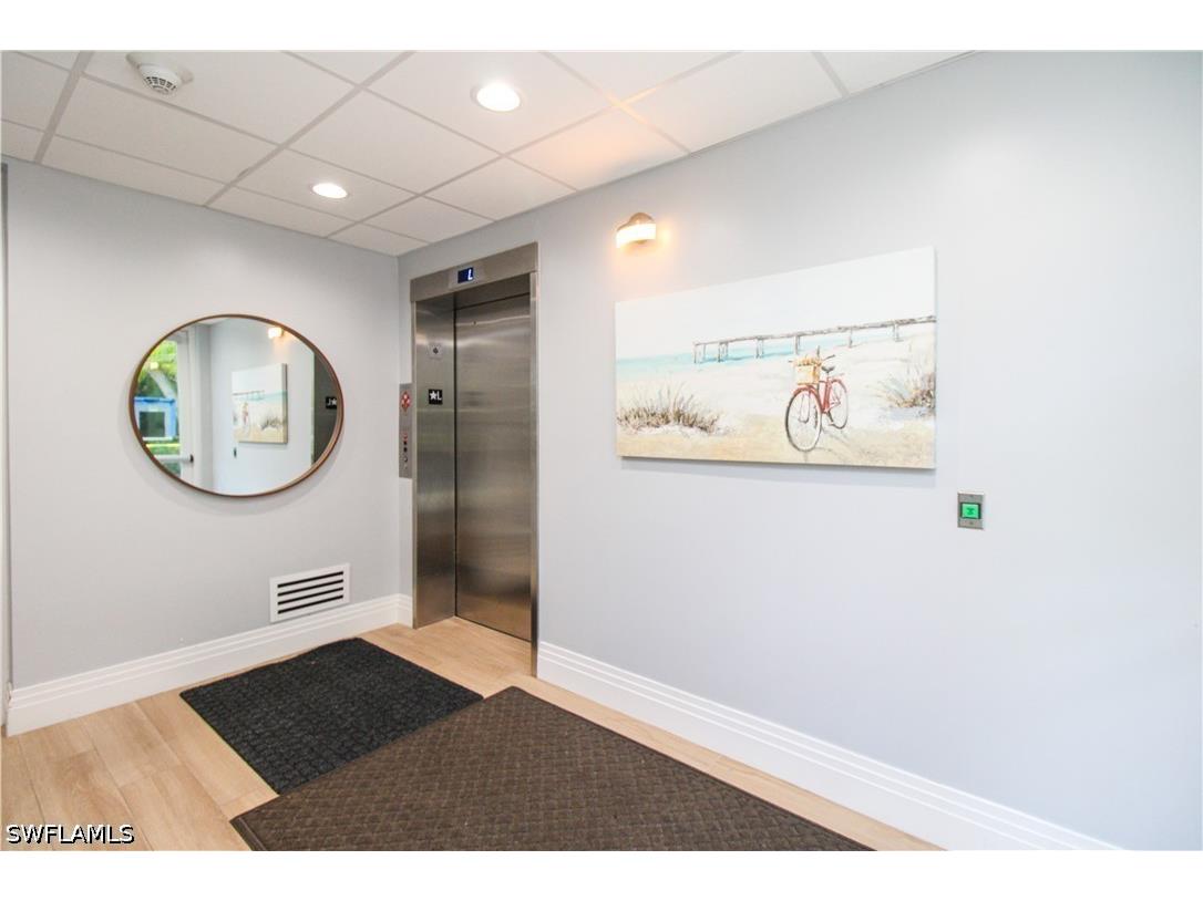 35 Bluebill Avenue #B-702 Naples FL 34108 226015313 image50