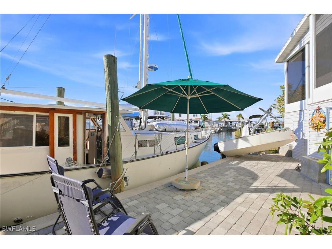 35 Emily Lane Fort Myers Beach FL 33931 226004666 image20
