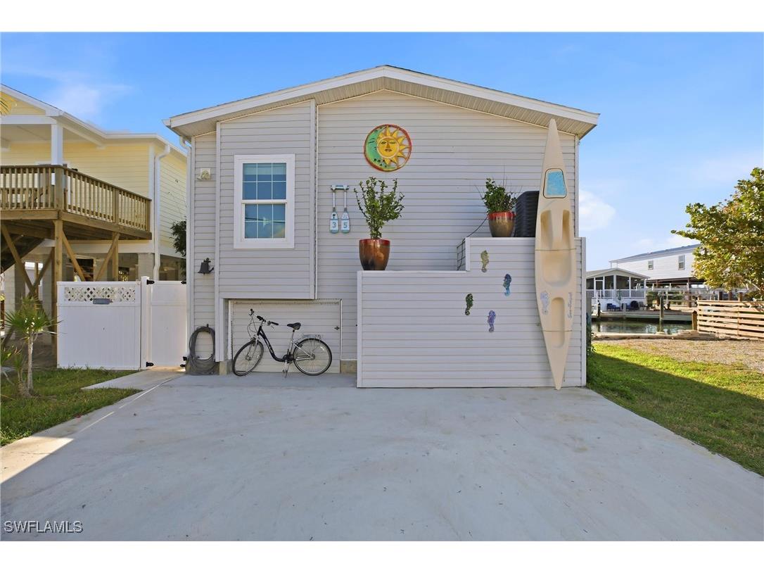 35 Emily Lane Fort Myers Beach FL 33931 226004666 image23