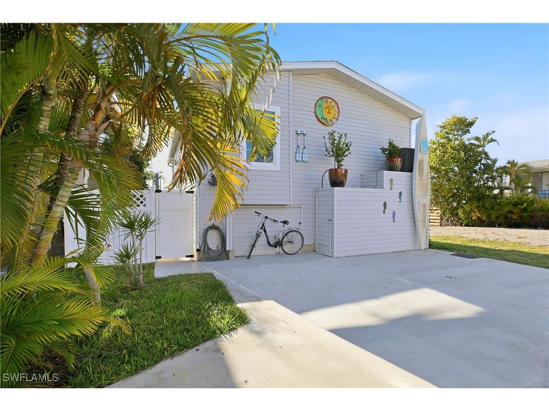 35 Emily Lane Fort Myers Beach FL 33931 226004666 image3