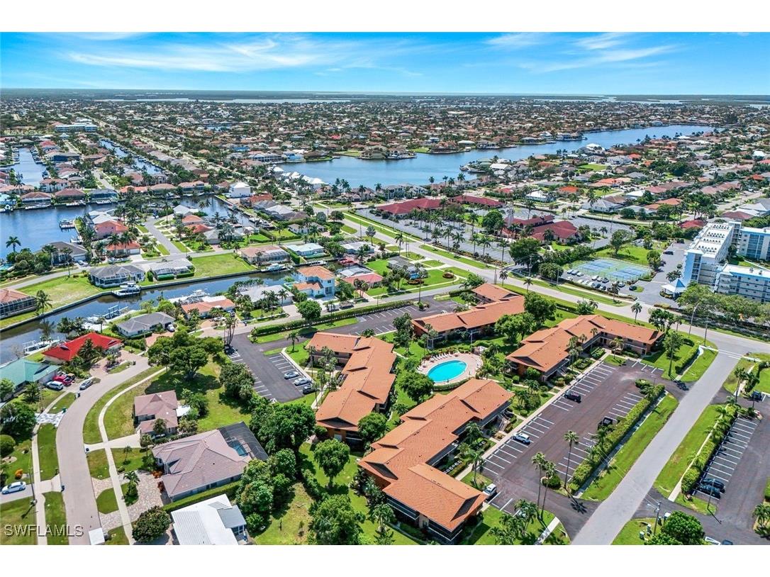 35 Greenbrier Street #6-102 Marco Island FL 34145 225066842 image25