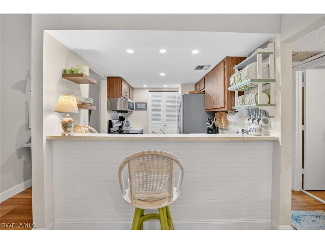 35 Greenbrier Street #6-104 Marco Island FL 34145 226007658 image5