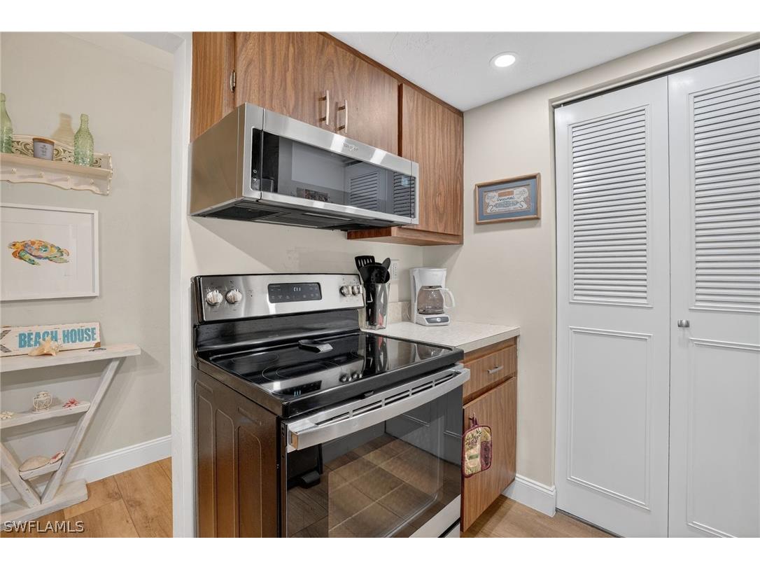 35 Greenbrier Street #6-104 Marco Island FL 34145 226007658 image7