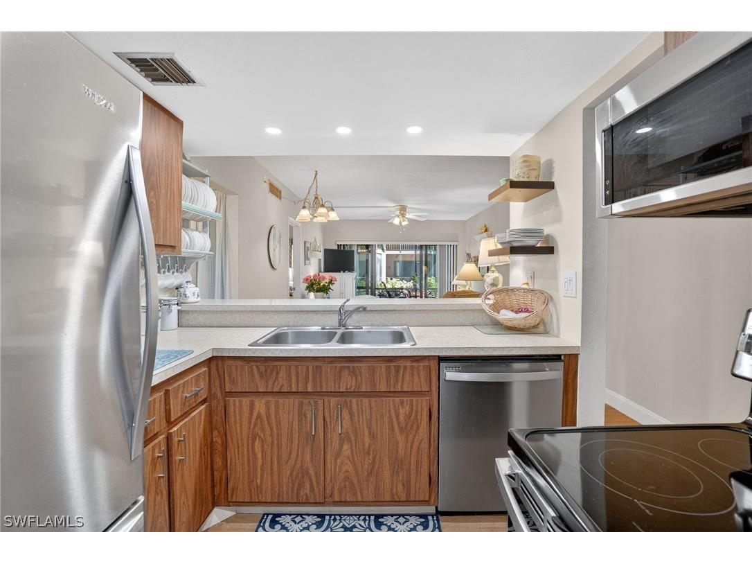 35 Greenbrier Street #6-104 Marco Island FL 34145 226007658 image9