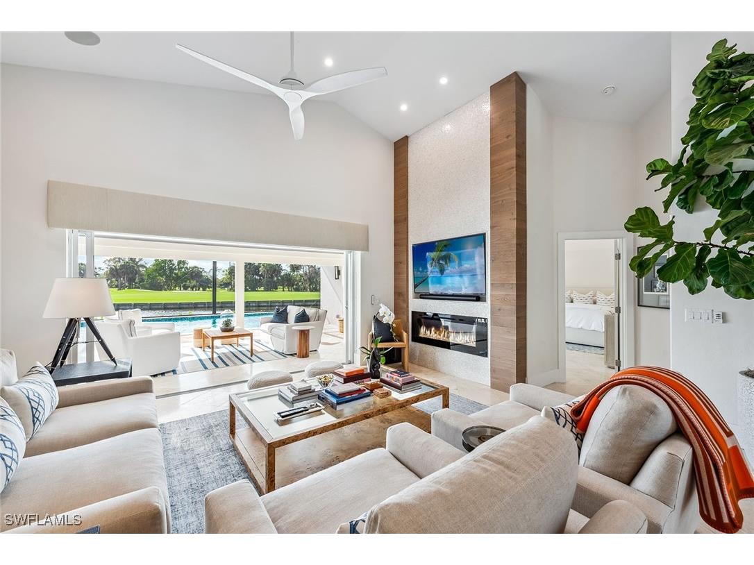 35 Grey Wing Point Naples FL 34113 226005902 image1