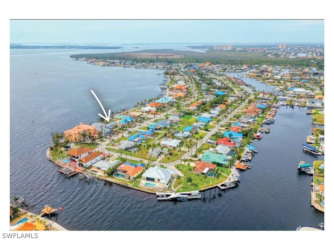 350 Bayshore Drive Cape Coral FL 33904 223007325 image1