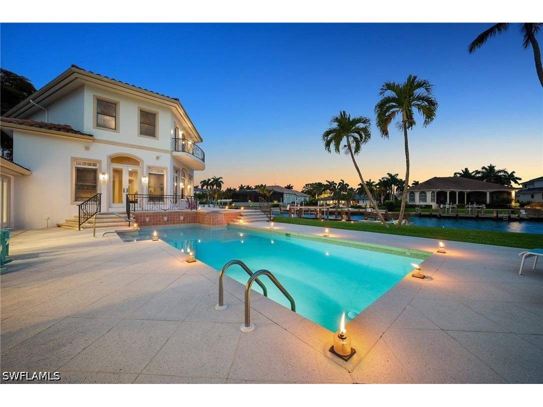 350 Bow Line Bend Naples FL 34103 226019346 image3