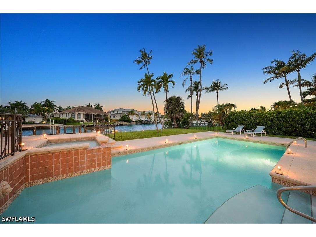 350 Bow Line Bend Naples FL 34103 226019346 image6