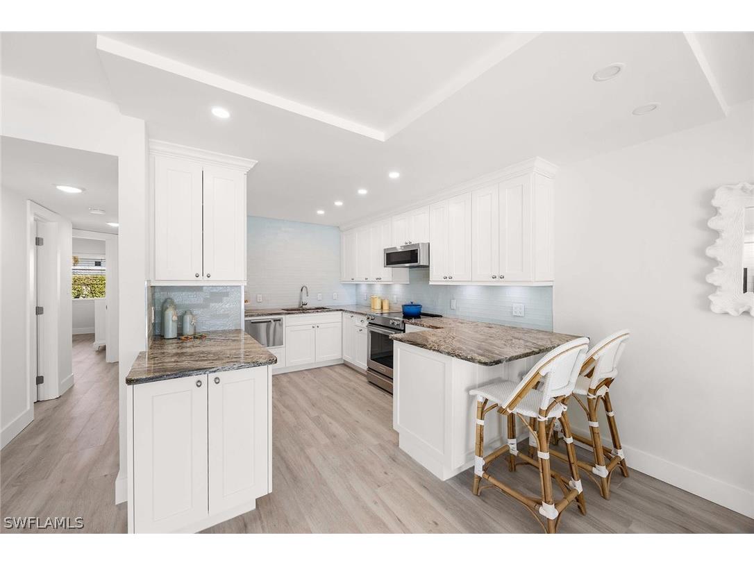 350 Harbour Drive #350 Naples FL 34103 226006977 image11