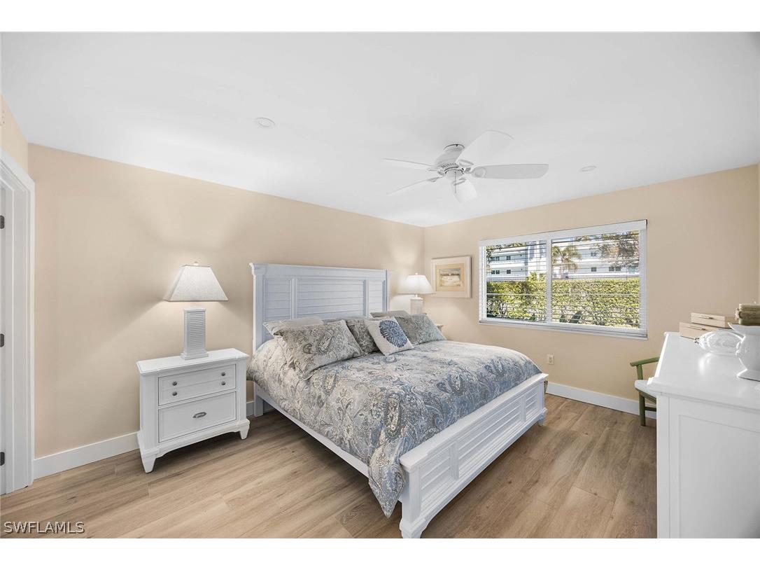 350 Harbour Drive #350 Naples FL 34103 226006977 image15