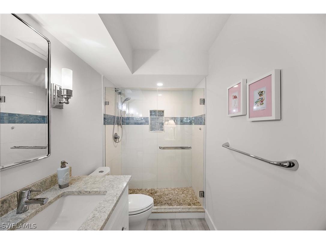 350 Harbour Drive #350 Naples FL 34103 226006977 image16