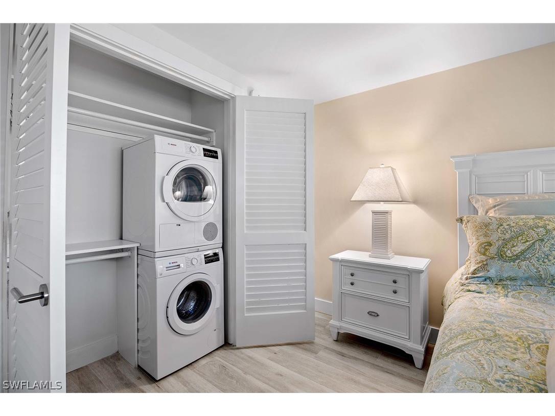 350 Harbour Drive #350 Naples FL 34103 226006977 image17
