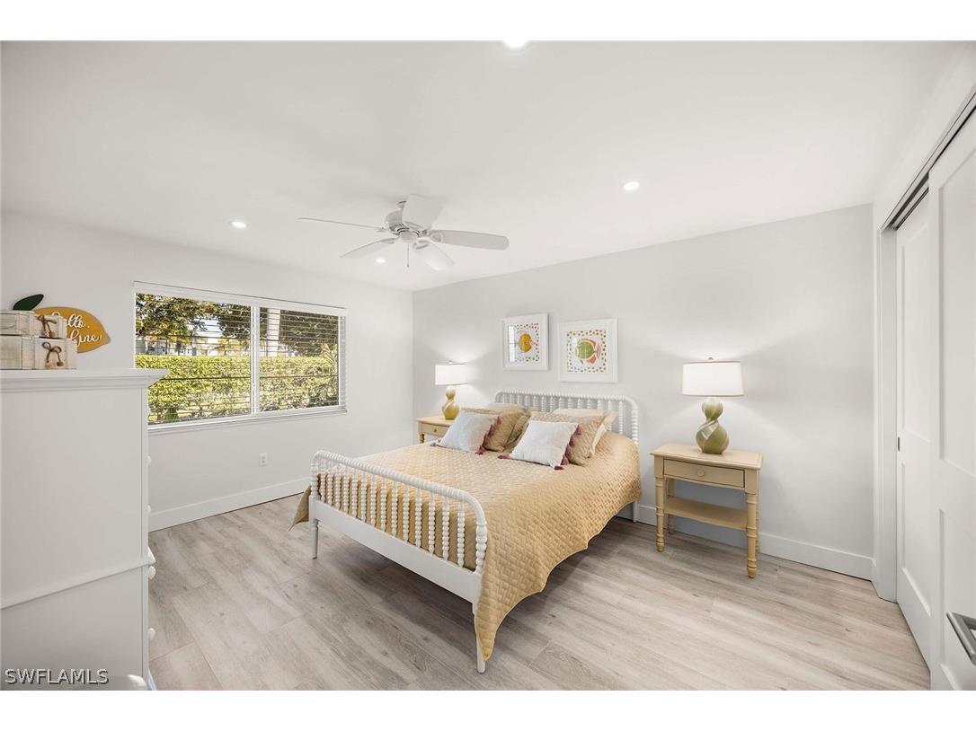 350 Harbour Drive #350 Naples FL 34103 226006977 image18