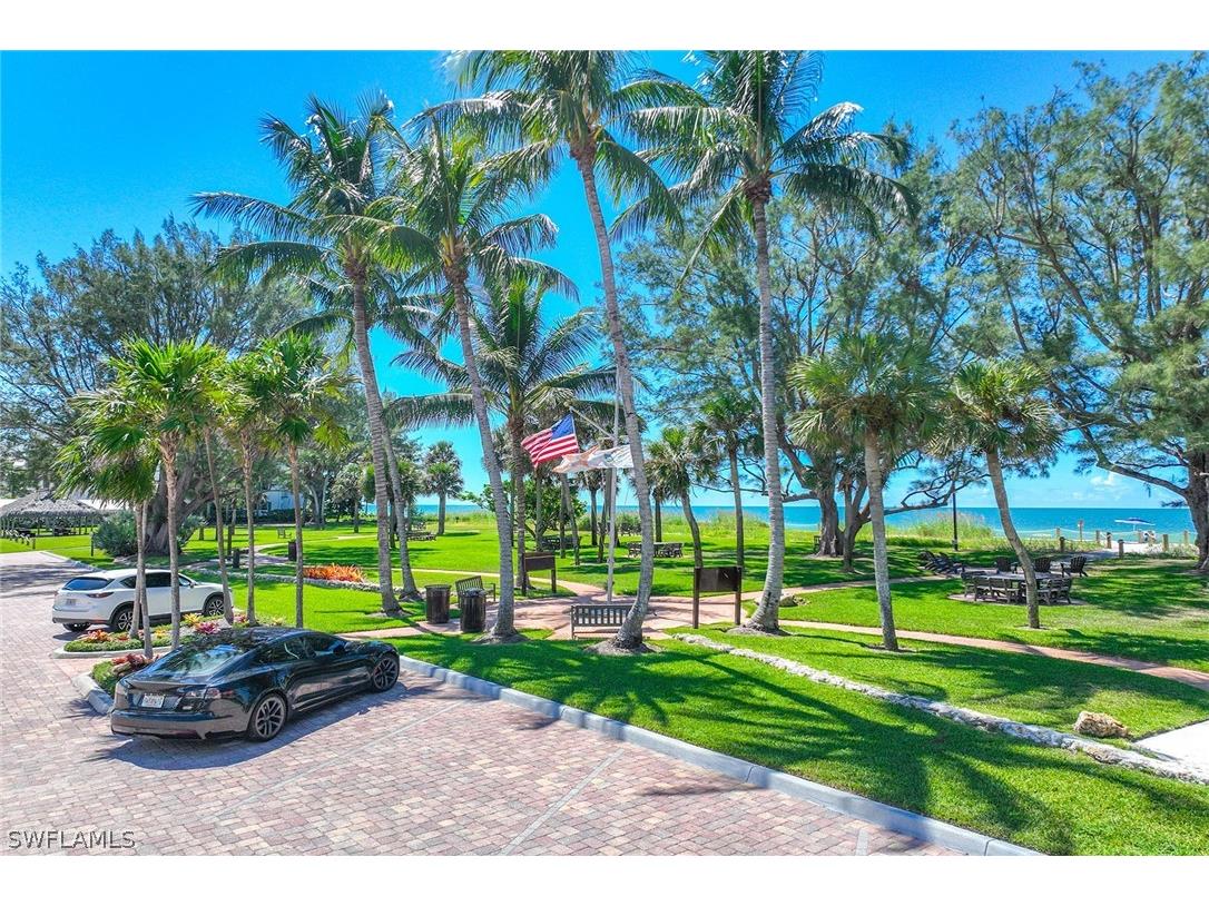 350 Harbour Drive #350 Naples FL 34103 226006977 image29