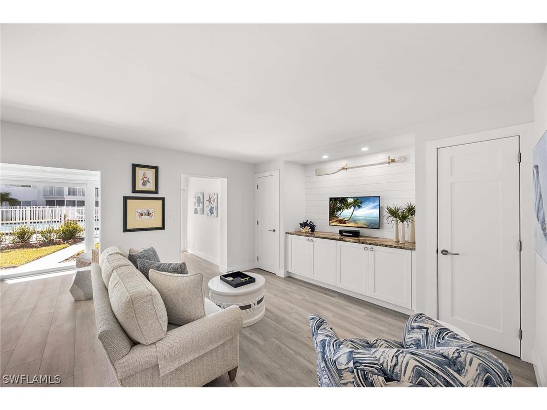 350 Harbour Drive #350 Naples FL 34103 226006977 image7