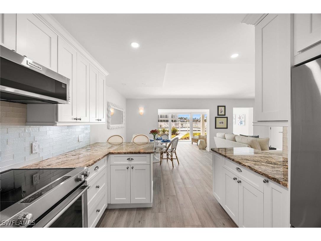350 Harbour Drive #350 Naples FL 34103 226006977 image8