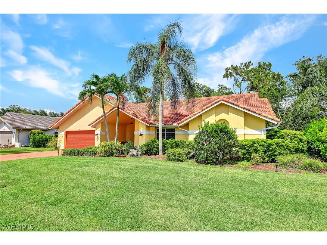 350 Henley Drive Naples FL 34104 223048850 image1