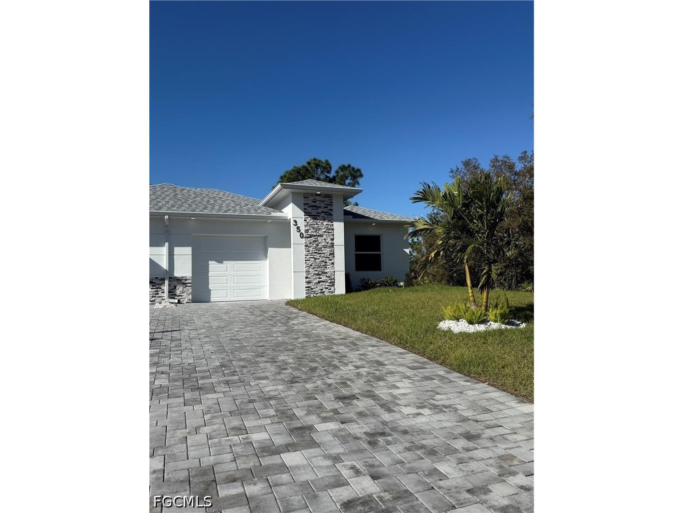 350 Limerick Avenue S Lehigh Acres FL 33974 2026026265 image1