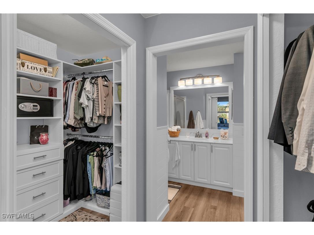 350 Newport Drive #1902 Naples FL 34114 225044591 image14