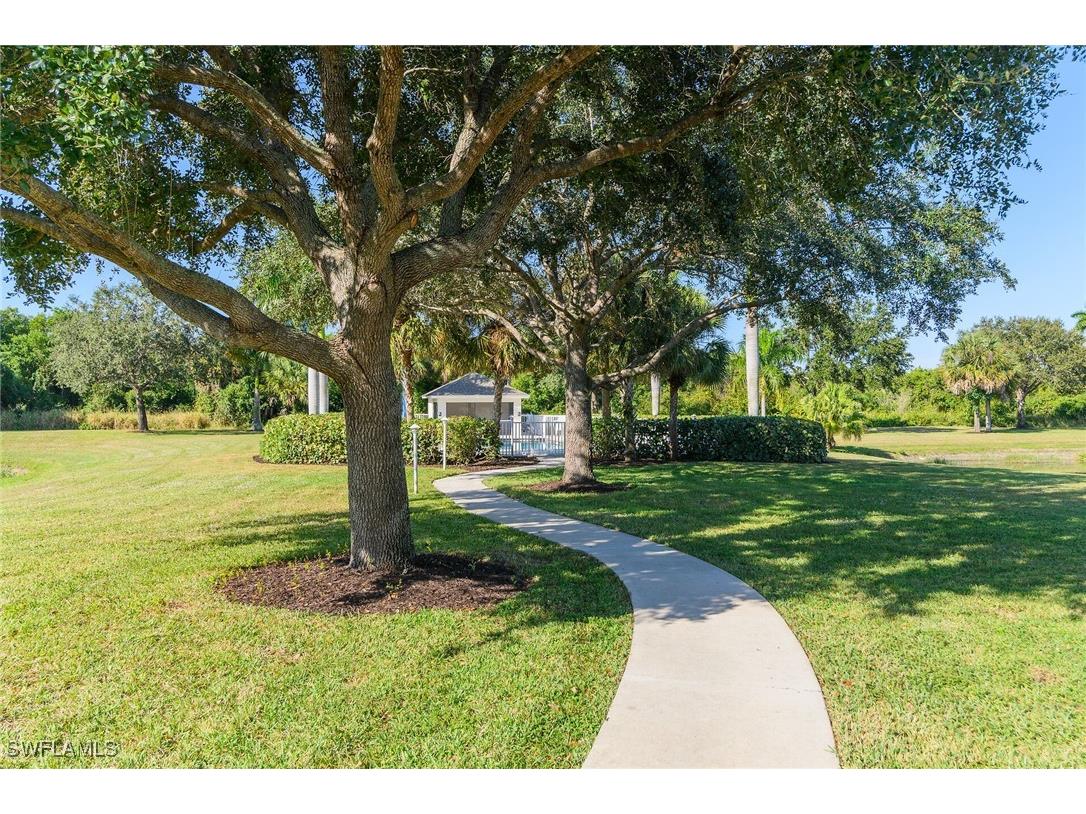 350 Newport Drive #1906 Naples FL 34114 225082288 image27