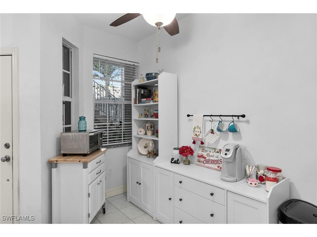 350 Newport Drive #1906 Naples FL 34114 225082288 image8