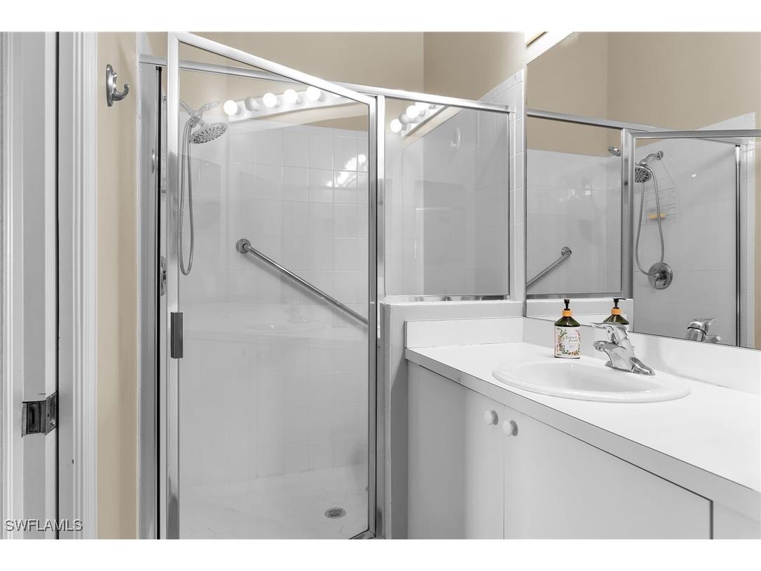 350 Newport Drive #1907 Naples FL 34114 225081292 image20