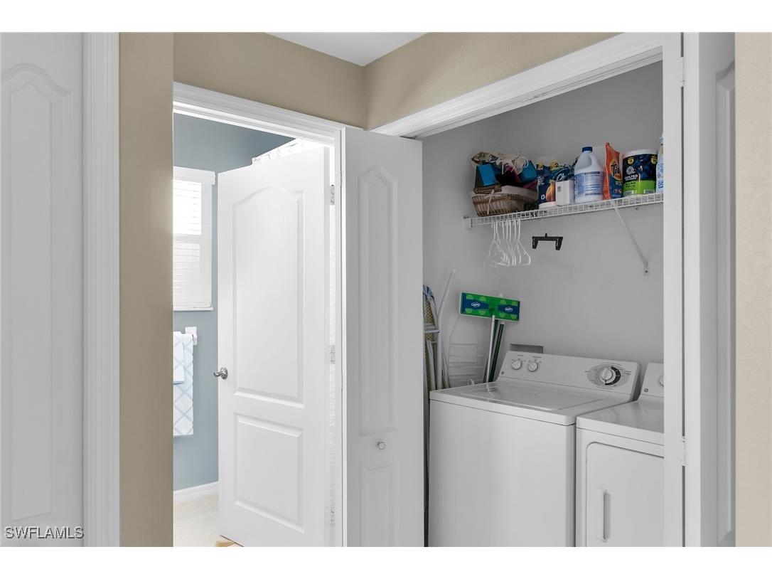 350 Newport Drive #1907 Naples FL 34114 225081292 image24