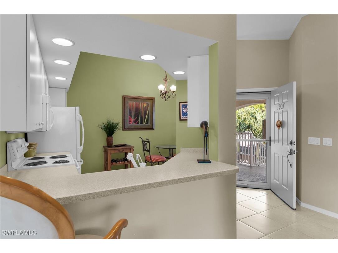 350 Newport Drive #1907 Naples FL 34114 225081292 image6