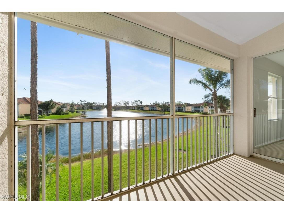 350 Robin Hood Circle #202 Naples FL 34104 223013825 image1