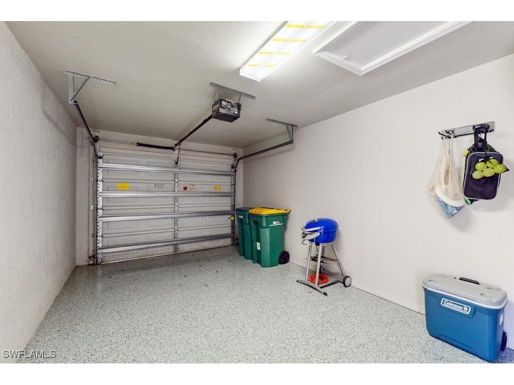 350 Robin Hood Circle #202 Naples FL 34104 225064511 image23