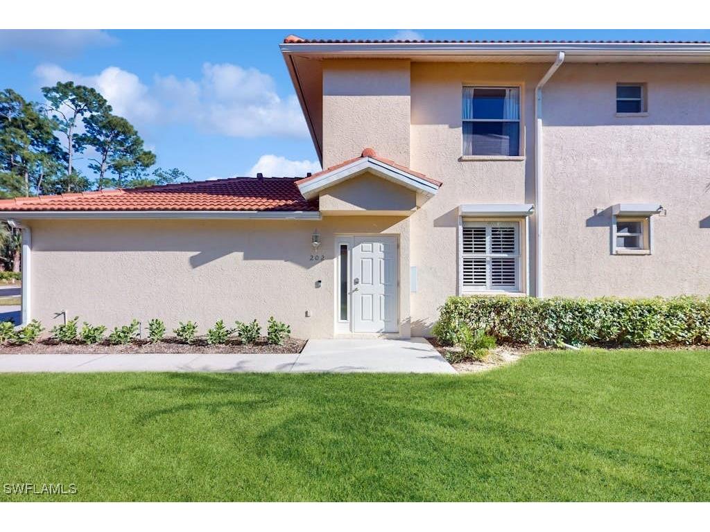 350 Robin Hood Circle #202 Naples FL 34104 225064511 image26