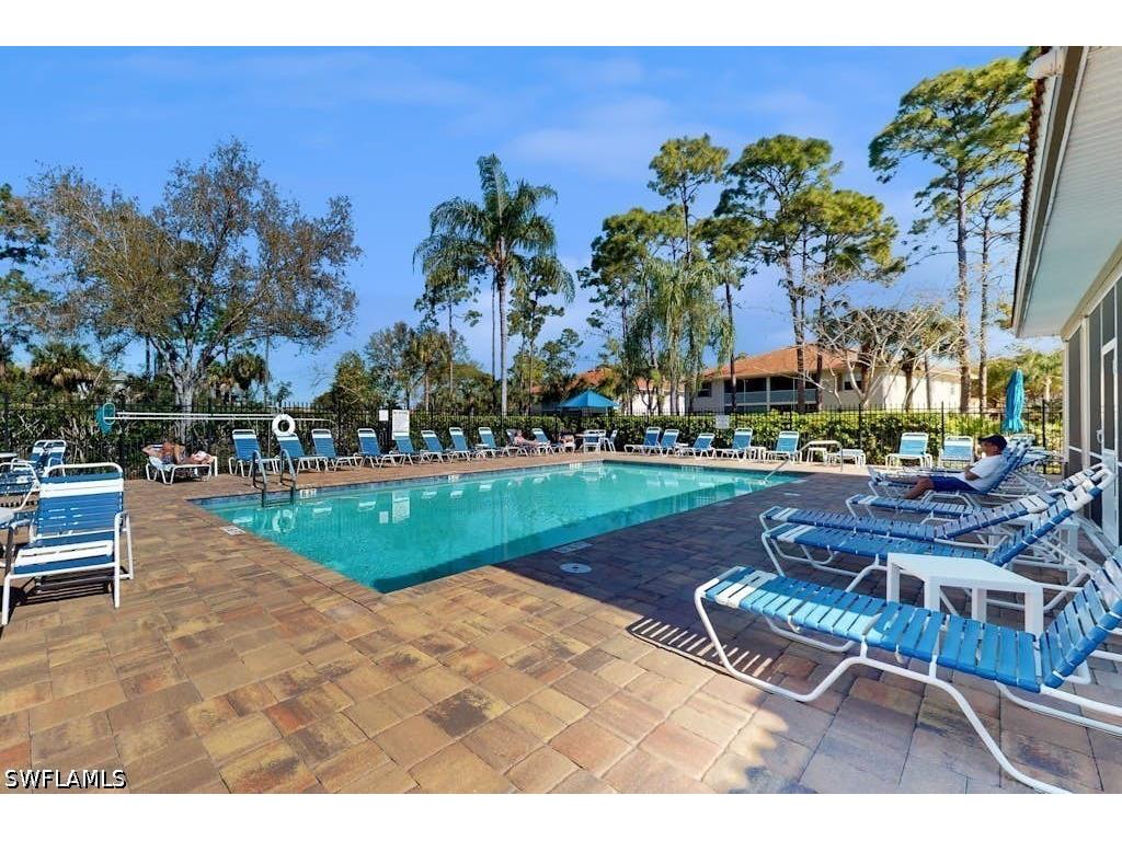 350 Robin Hood Circle #202 Naples FL 34104 226025375 image26